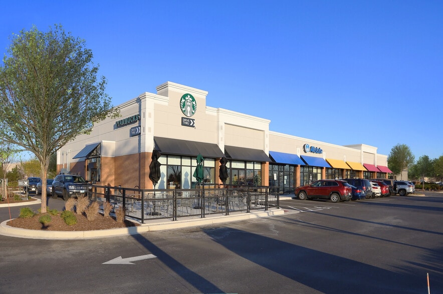 910 Cromwell Park Dr, Glen Burnie, MD for lease - Building Photo - Image 2 of 30