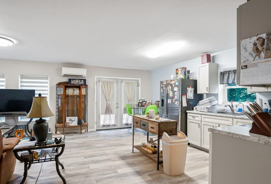 15260 NE 152nd Pl, Fort Mc Coy, FL for sale - Interior Photo - Image 3 of 23