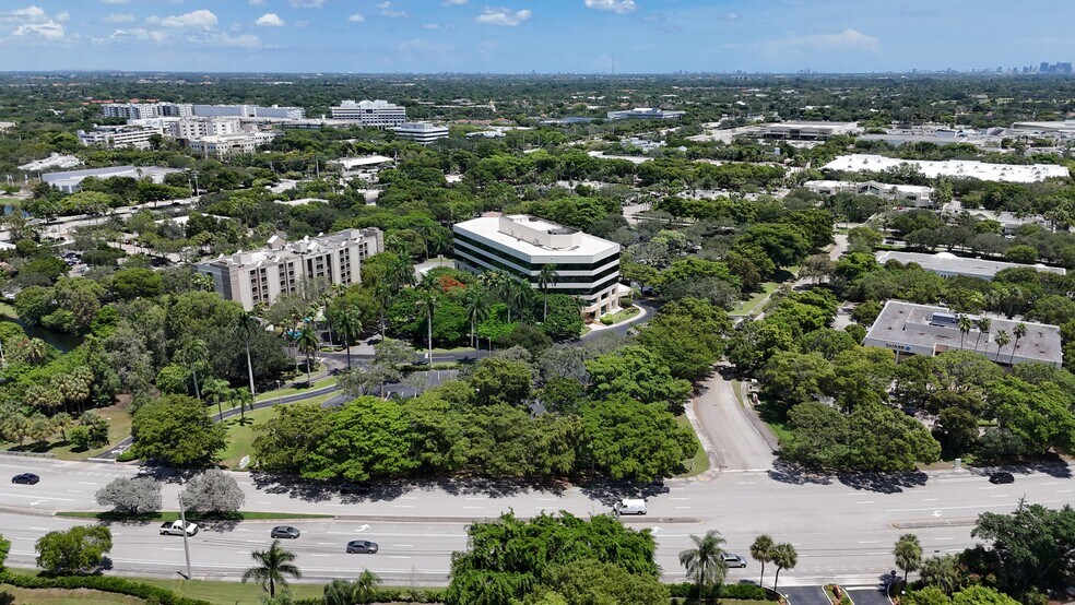 150 S Pine Island Rd, Plantation, FL à louer - Aérien - Image 2 de 4