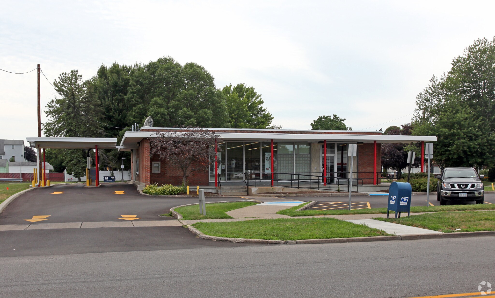 1012 Payne Ave, North Tonawanda, NY for lease Primary Photo- Image 1 of 4