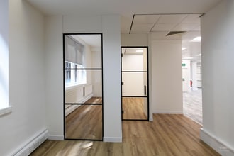 16-18 Albert Sq, Manchester à louer Photo intérieure- Image 2 de 5