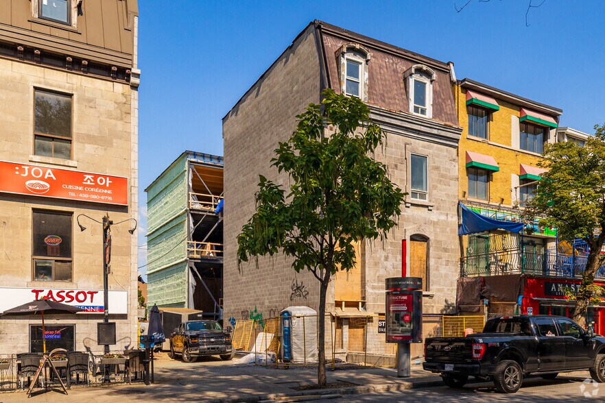 1679-1681 Rue Saint-Denis, Montréal, QC for sale - Primary Photo - Image 1 of 1