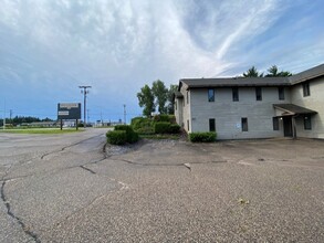 3930 8th St, Wisconsin Rapids, WI for lease Building Photo- Image 2 of 3