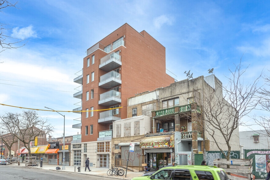 1613 Mermaid Ave, Brooklyn, NY à vendre - Photo du bâtiment - Image 1 de 8
