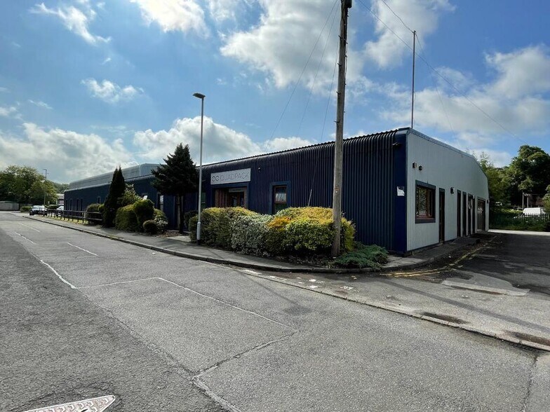 Unit 1 Leekbrook Way, Leek à louer - Photo du bâtiment - Image 3 de 26