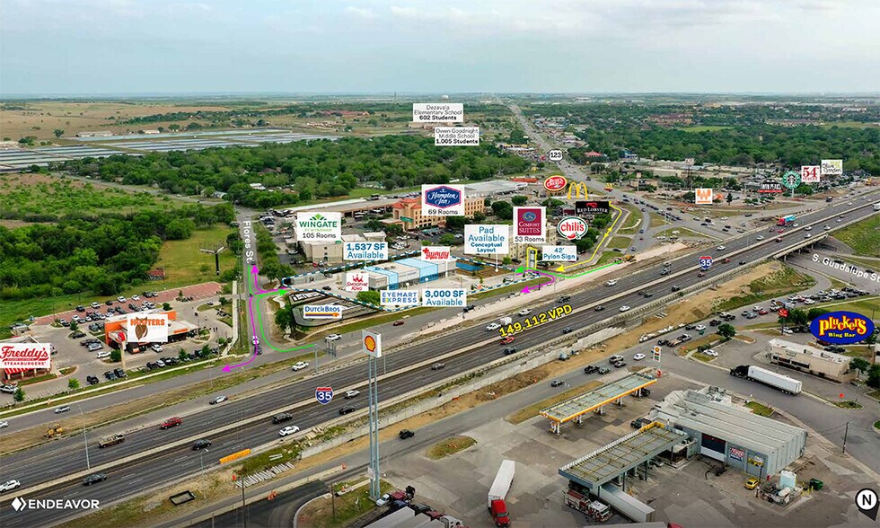 200 N Interstate 35, San Marcos, TX à louer - Aérien - Image 3 de 7
