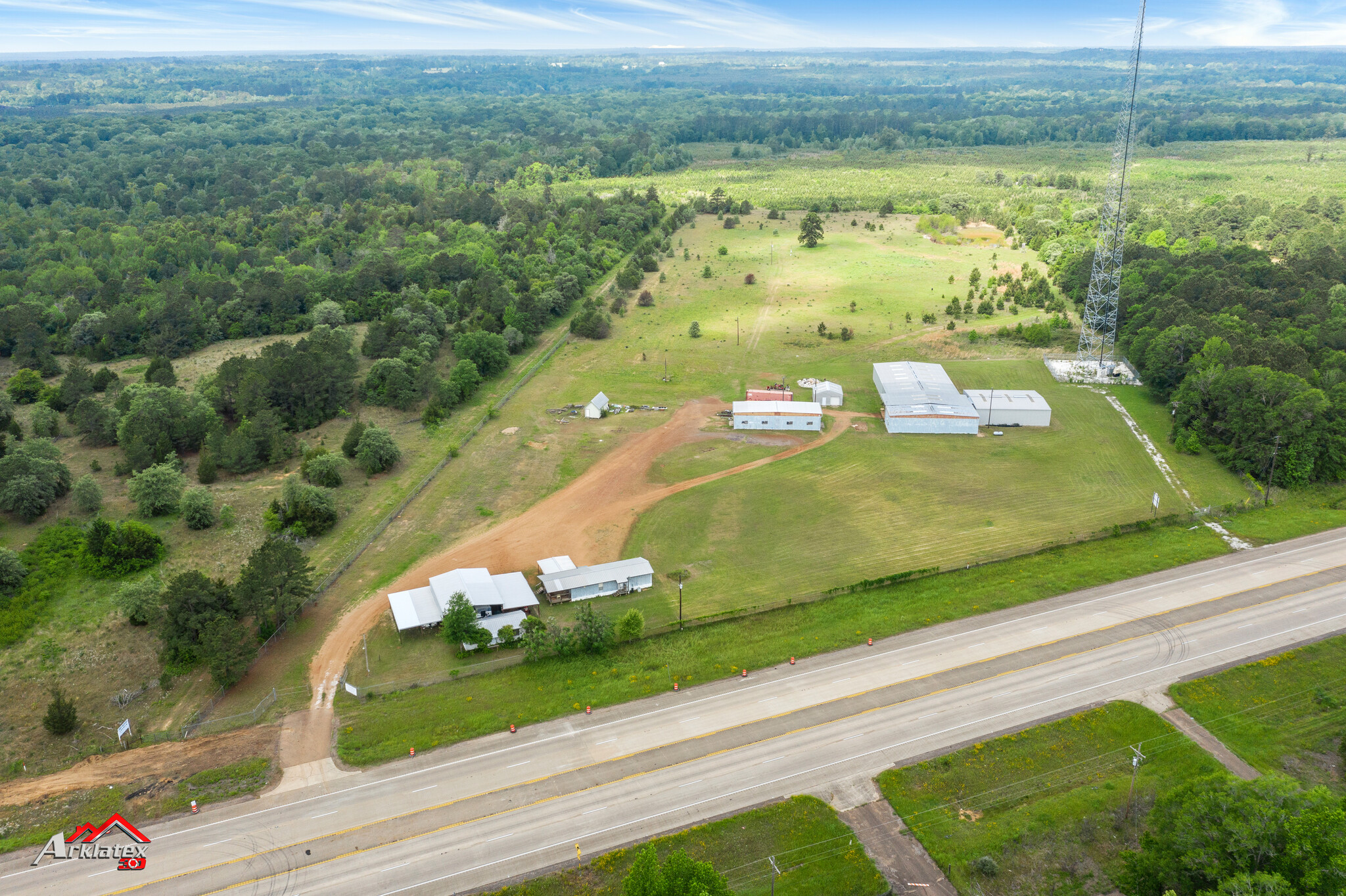 2709 N US Highway 59, Jefferson, TX à vendre Photo du bâtiment- Image 1 de 1