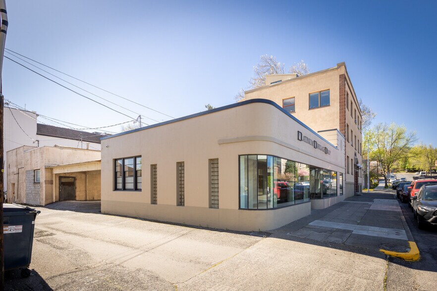 412 Washington St, The Dalles, OR à vendre - Photo du bâtiment - Image 3 de 62