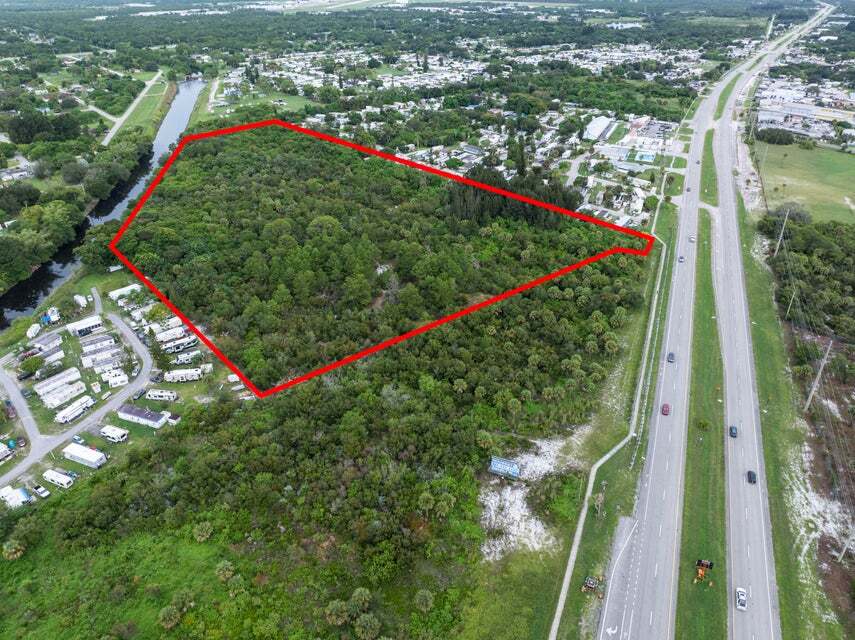 2100 N US Highway 1, Fort Pierce, FL à vendre Aérien- Image 1 de 10