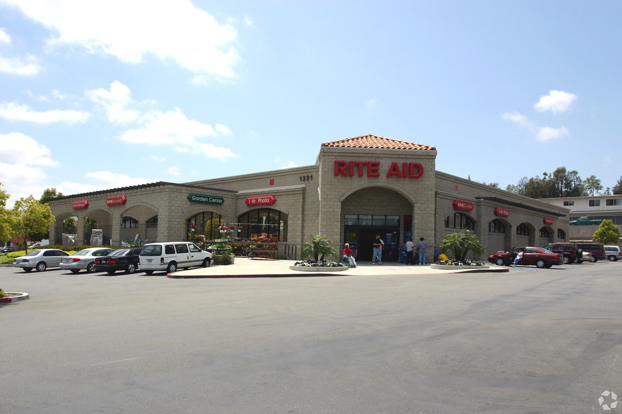 1331 S Mission Rd, Fallbrook, CA à louer Aérien- Image 1 de 4