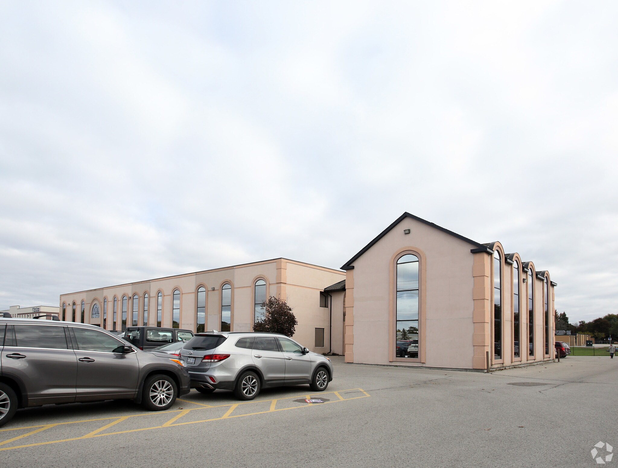 747 Hyde Park Rd, London, ON à vendre Photo principale- Image 1 de 1