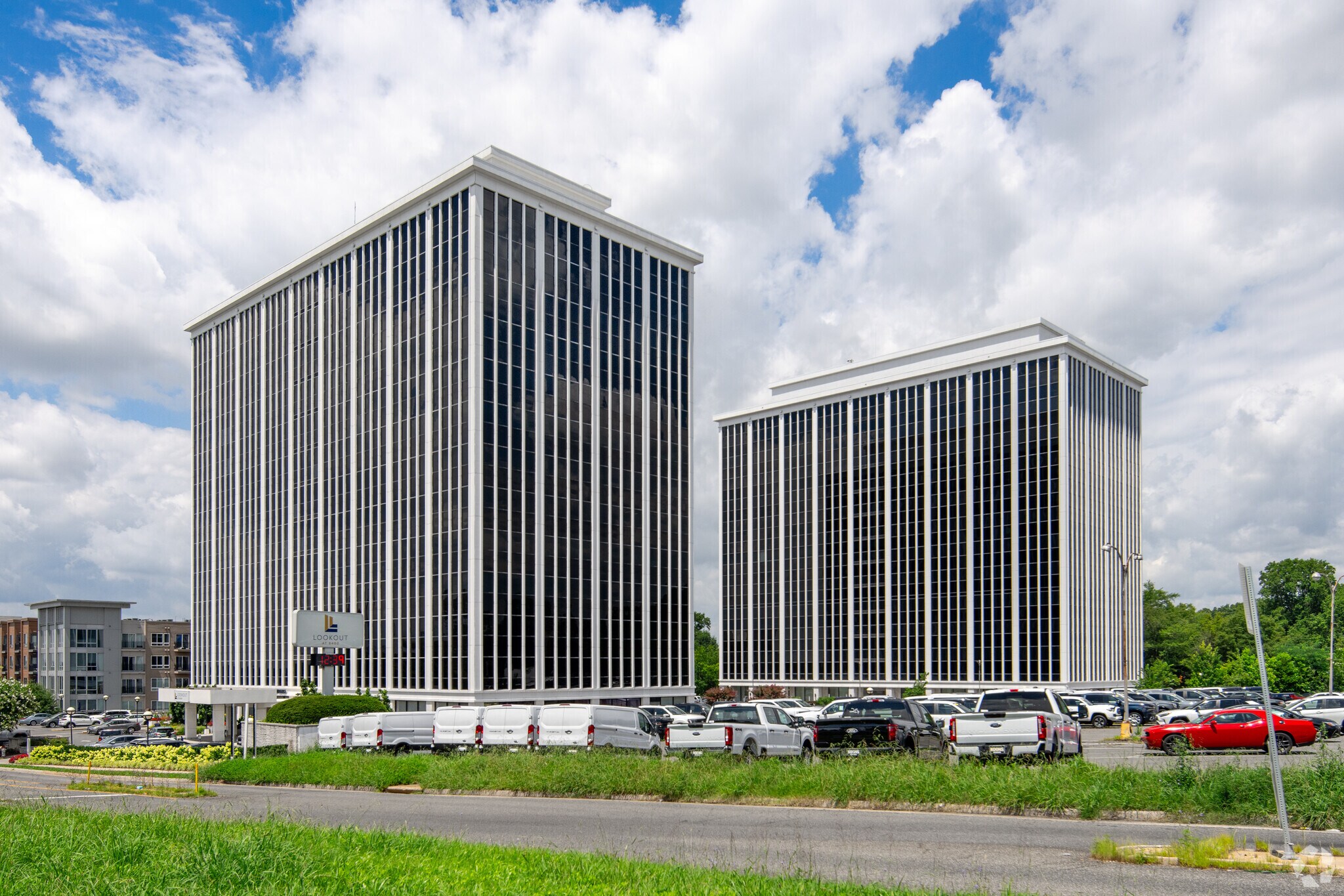 6400 Arlington Blvd, Falls Church, VA for lease Primary Photo- Image 1 of 39