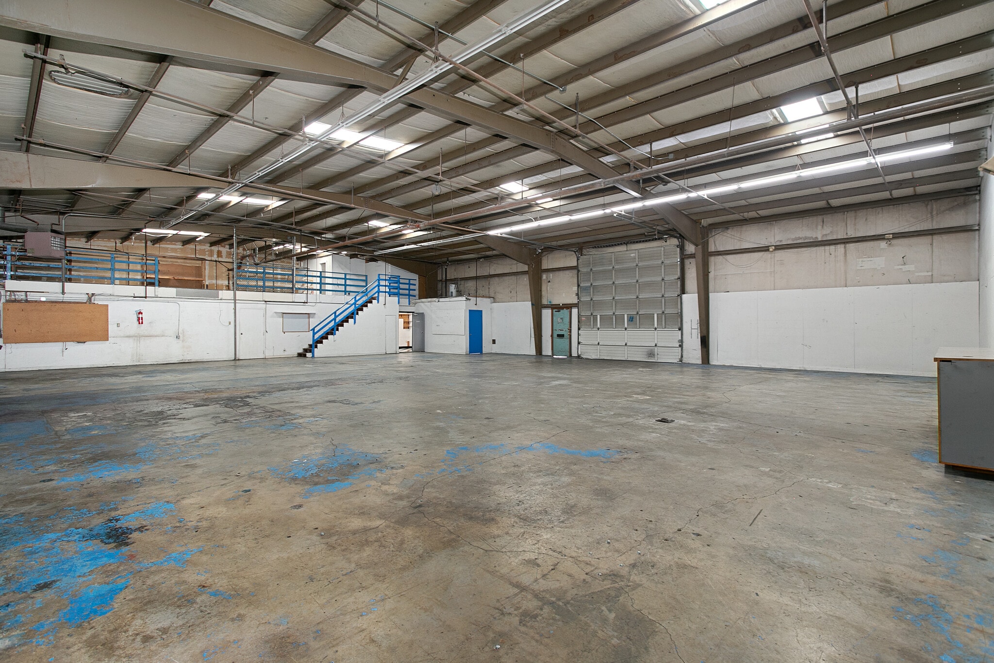 12683-12689 NE Whitaker Way, Portland, OR for lease Interior Photo- Image 1 of 32