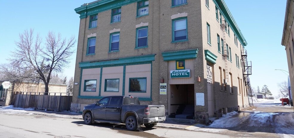 111 Sherbrooke St, Wolseley, SK à vendre - Photo du bâtiment - Image 3 de 10