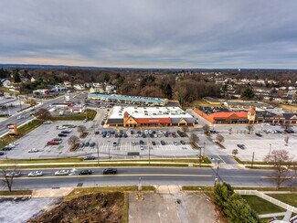 Plus de détails pour 128-152 Chartley Dr, Reisterstown, MD - Commerce de détail à vendre