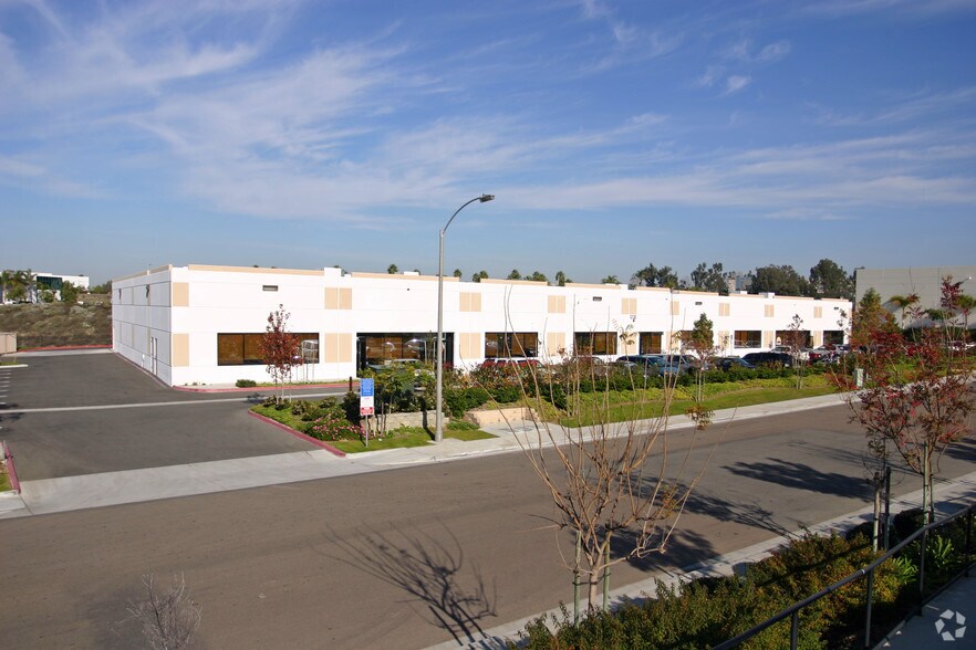 1235 Activity Dr, Vista, CA for lease - Building Photo - Image 3 of 6