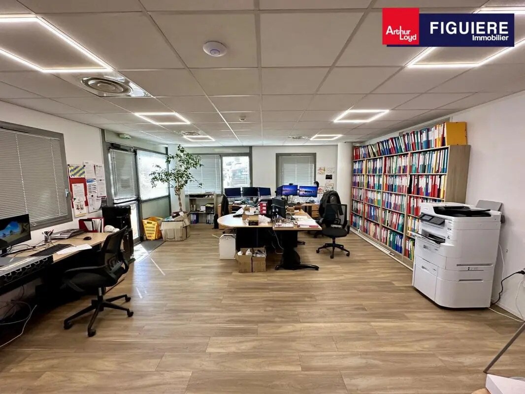 240 Rue Louis De Broglie, Aix-en-Provence à louer Photo intérieure- Image 1 de 9