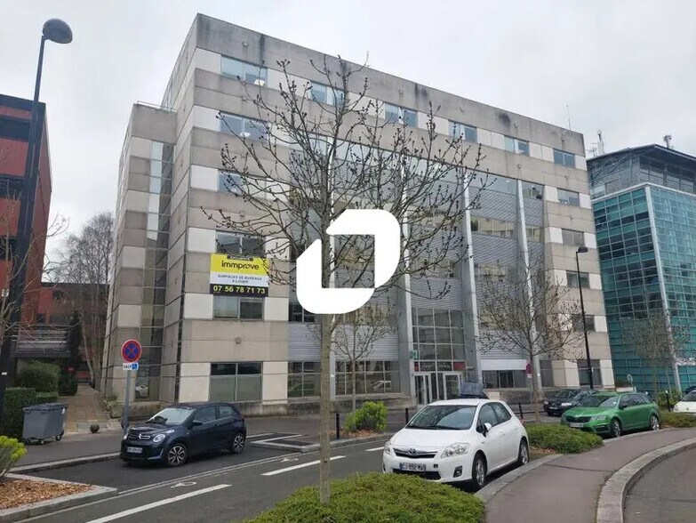 41 Boulevard Vauban, Guyancourt for lease - Building Photo - Image 1 of 8
