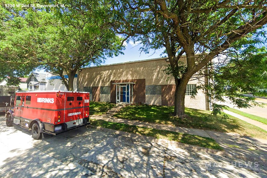 1704 W 2nd St, Davenport, IA à vendre - Photo principale - Image 1 de 1