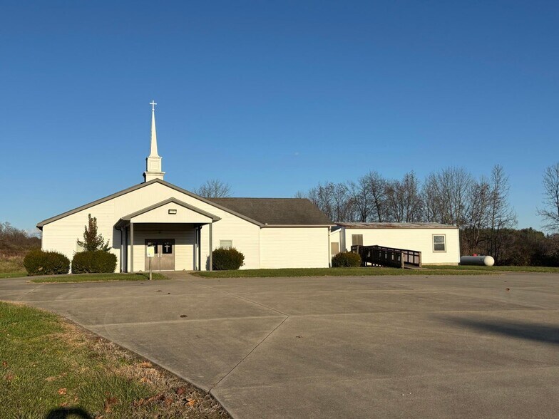 5010 OH-13, New Lexington, OH à vendre - Photo du bâtiment - Image 3 de 23