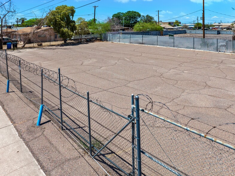 3820 S Central Ave, Phoenix, AZ à vendre - Photo du bâtiment - Image 2 de 21