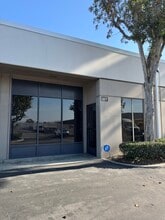 2599 E 28th St, Signal Hill, CA for lease Interior Photo- Image 1 of 8