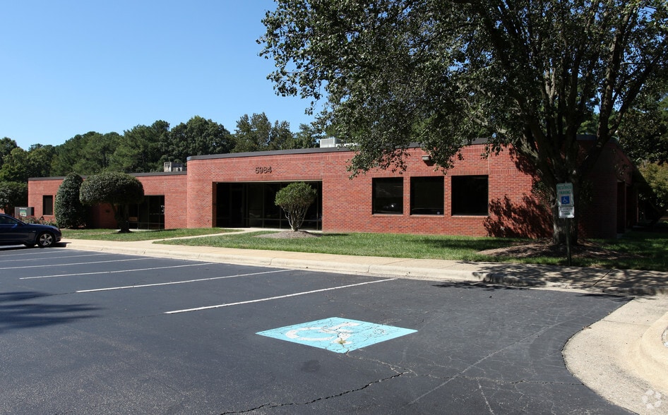 5970-5986 Six Forks Rd, Raleigh, NC for sale - Building Photo - Image 2 of 5