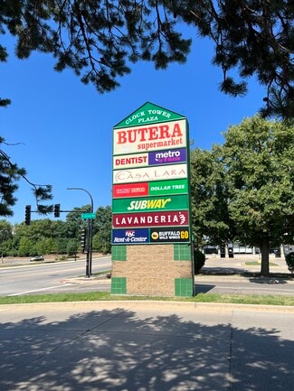 More details for 1-55 Clock Tower Plz, Elgin, IL - Retail for Lease