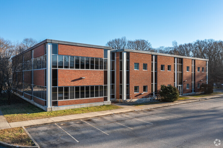 120 Tokeneke Rd, Darien, CT for lease - Building Photo - Image 2 of 4