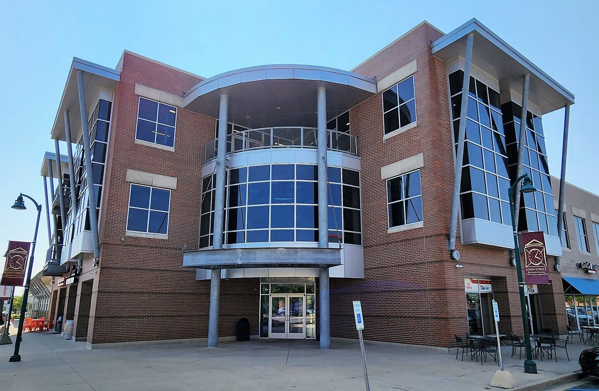 2090 Celebration Dr NE, Grand Rapids, MI à louer Photo intérieure- Image 1 de 3