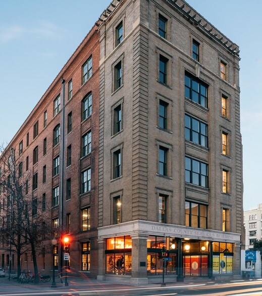 601 Elm St, Dallas, TX à vendre - Photo du bâtiment - Image 3 de 25