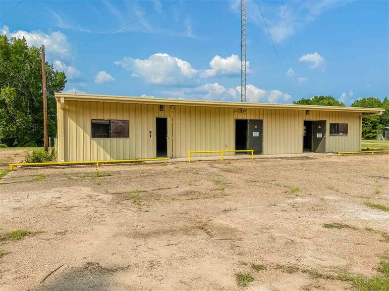 369 Terrapin Neck Rd, Marshall, TX for sale - Primary Photo - Image 1 of 1