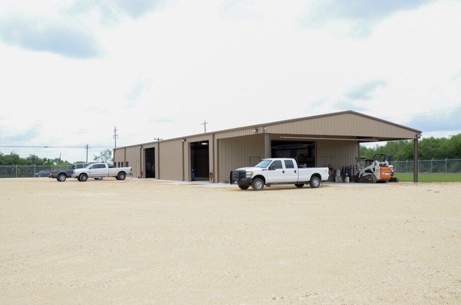 3093 County Road 1005, Pearsall, TX à vendre Photo principale- Image 1 de 1