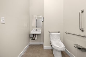 3462 Greenfield rd, Berkley, MI for lease Interior Photo- Image 2 of 28