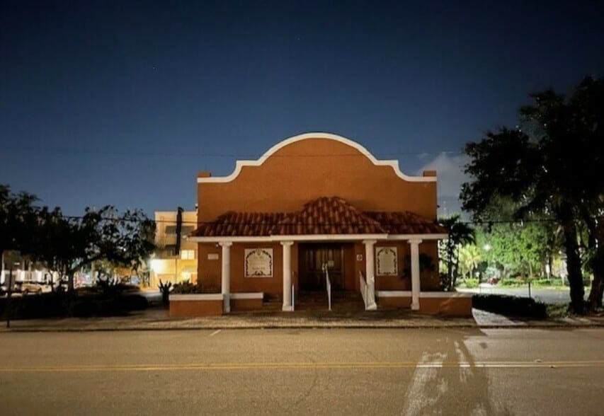 757 Arlington Ave N, Saint Petersburg, FL for lease - Building Photo - Image 3 of 16