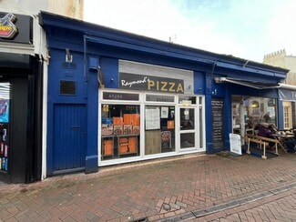 Plus de détails pour Bank Street, Teignmouth - Commerce de détail à vendre