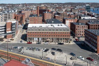 13-25 Railroad Sq, Haverhill, MA - AÉRIEN  Vue de la carte