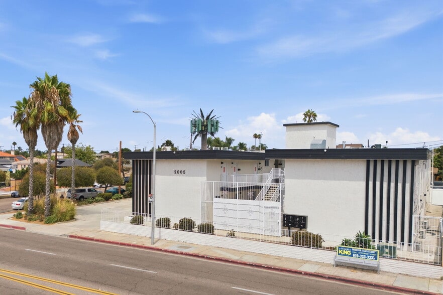 2005 Highland Ave, National City, CA à vendre - Photo du bâtiment - Image 3 de 101