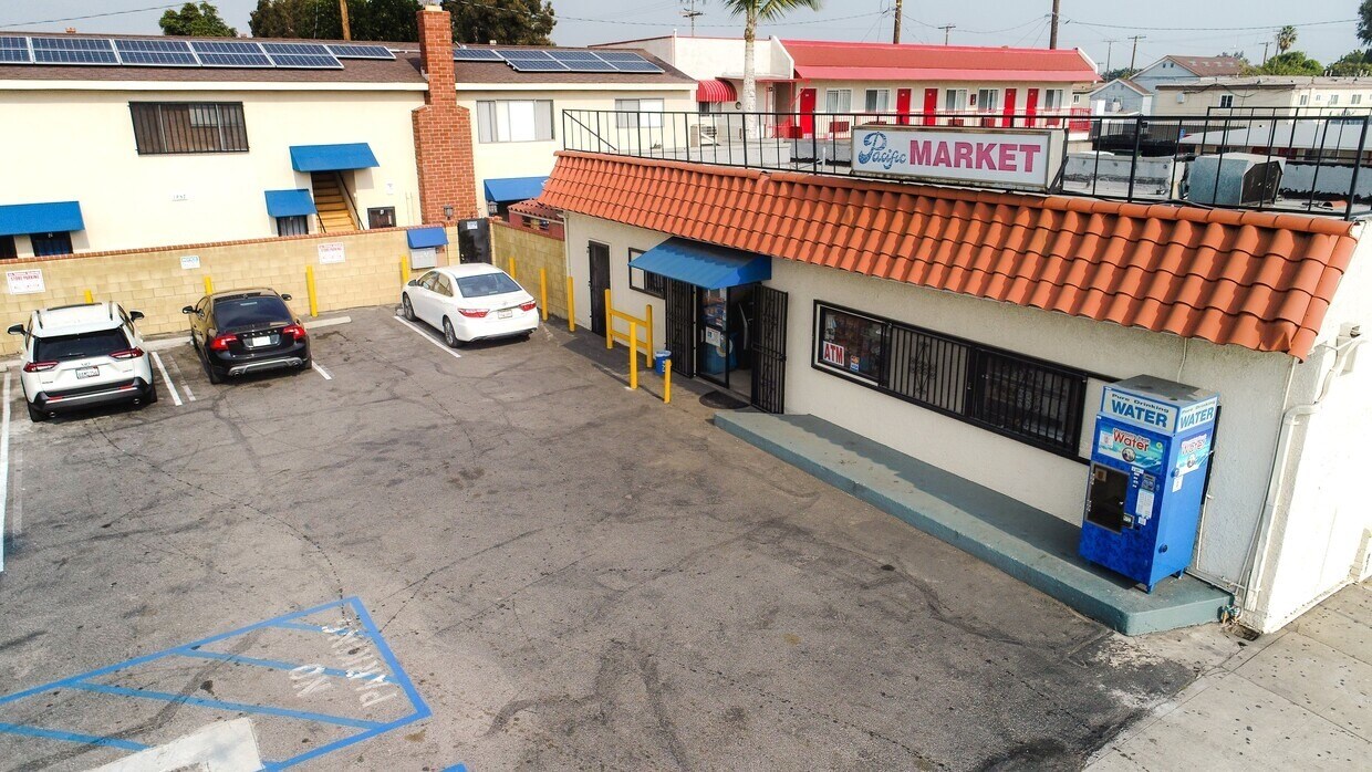 1449 W Pacific Coast Hwy, Long Beach, CA à vendre Photo principale- Image 1 de 4