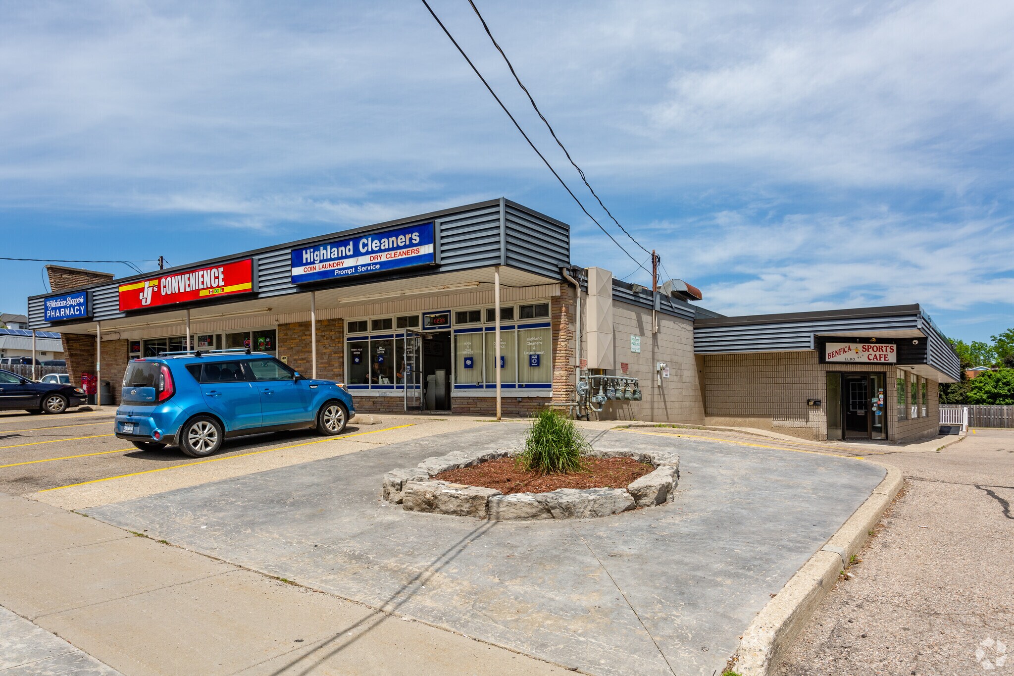 298 Highland Rd E, Kitchener, ON à vendre Photo principale- Image 1 de 1