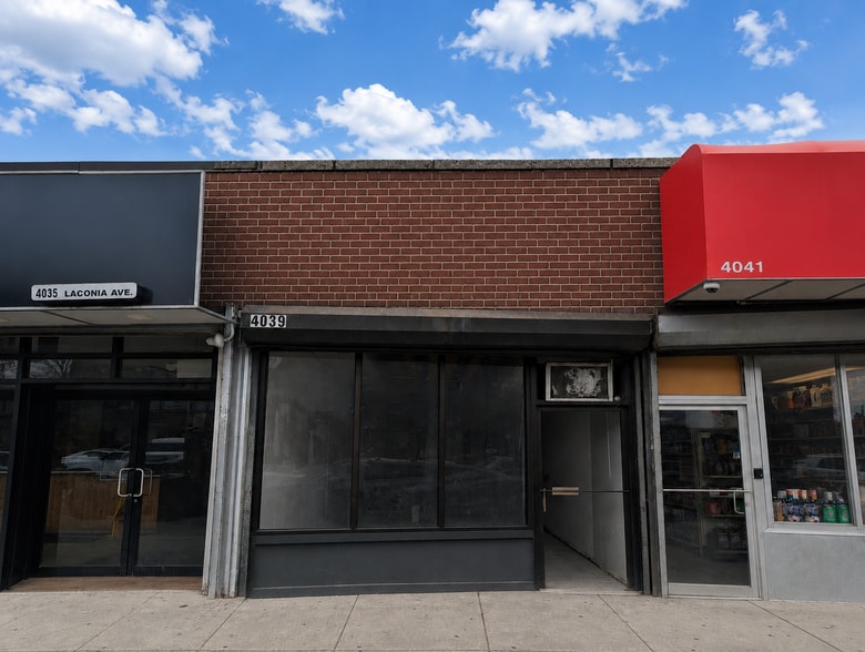 4025-4049 Laconia Ave, Bronx, NY for lease - Building Photo - Image 1 of 5