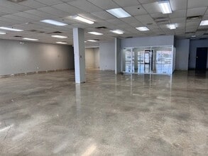 Rodney Parham Rd, Little Rock, AR à louer Photo intérieure- Image 2 de 8