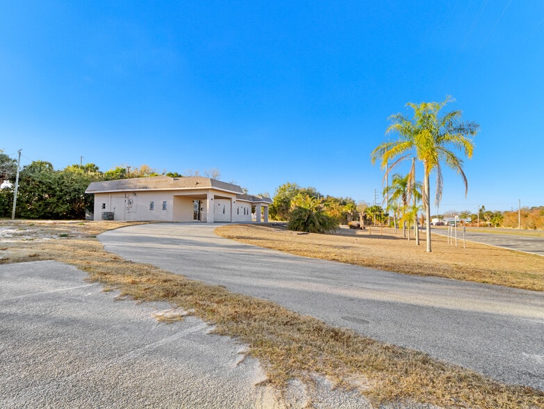 4015 N Highway 1, Cocoa, FL for sale - Building Photo - Image 1 of 28