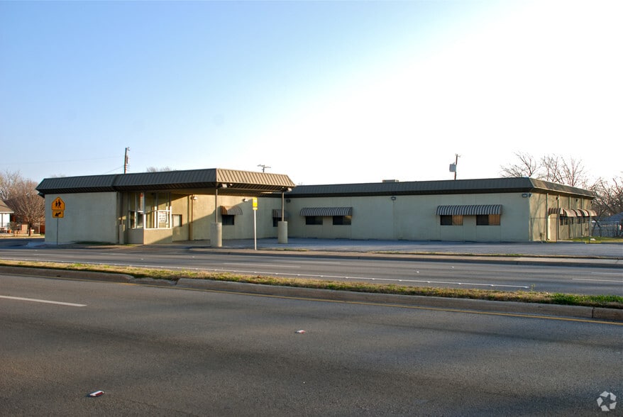 702 S Hampton Rd, Dallas, TX for sale - Building Photo - Image 3 of 4