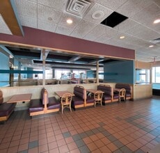 13150 W 143rd St, Homer Glen, IL à louer Photo intérieure- Image 2 de 4