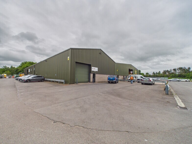 Catherinefield Rd, Dumfries à louer - Photo principale - Image 1 de 8