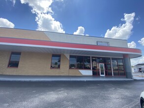 675-685 N Courtenay Pky, Merritt Island, FL for lease Building Photo- Image 1 of 2