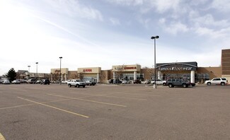 Plus de détails pour 2828-2920 N Powers Blvd, Colorado Springs, CO - Commerce de détail à louer