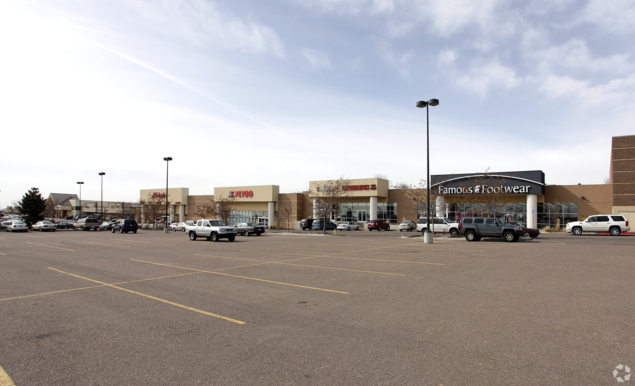 2828-2920 N Powers Blvd, Colorado Springs, CO for lease Primary Photo- Image 1 of 4