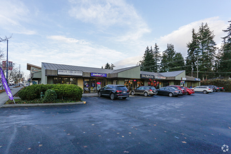 16300 Aurora Ave N, Shoreline, WA for sale - Primary Photo - Image 1 of 1